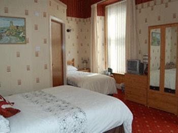 The Dunn Thing Guest House Ayr Exterior photo